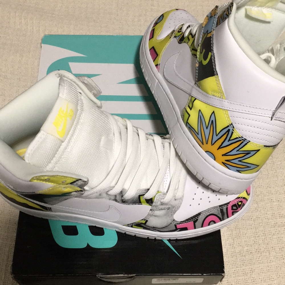 Nike SB Dunk High "DLS" De La Soul QS